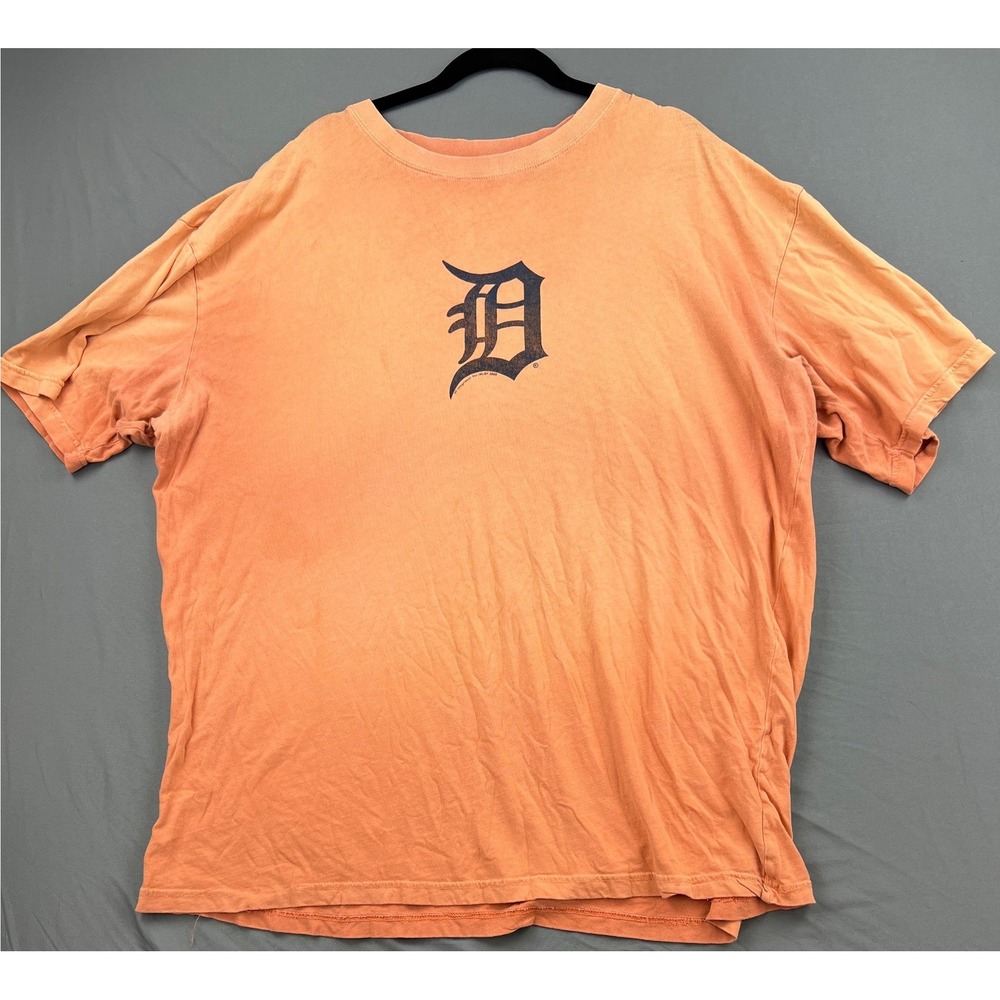 Vintage Detroit Tigers Majestic Men 2XT Orange Old English D Logo Cotton T-Shirt